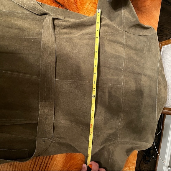 Vintage Burberry Suade Trenchcoat - Picture 8 of 17